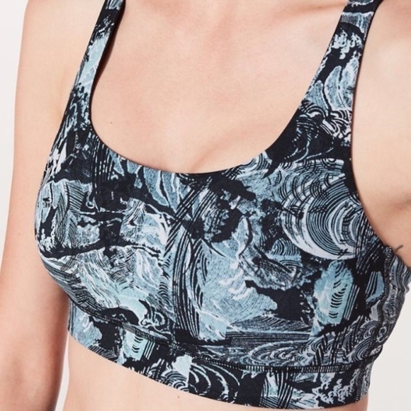 Lululemon Energy Bra size 4 - Picture 1 of 4